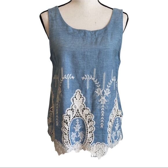Pull&Bear Tops - Pull & Bear Light Blue Tank Top with Ivory Embroidery - Small